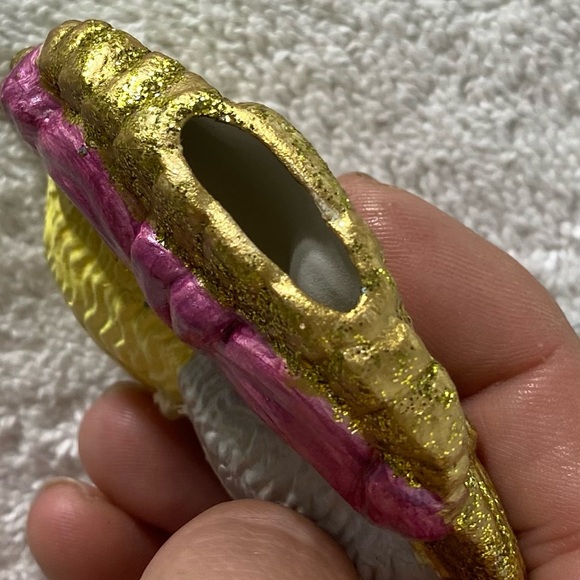 Vintage Hand Painted Angel Cherub Ceramic Christmas Tree Ornament - Picture 9 of 10